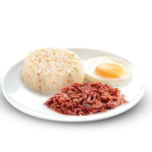 Corned Beef w/ Fried Egg and Garlic Rice